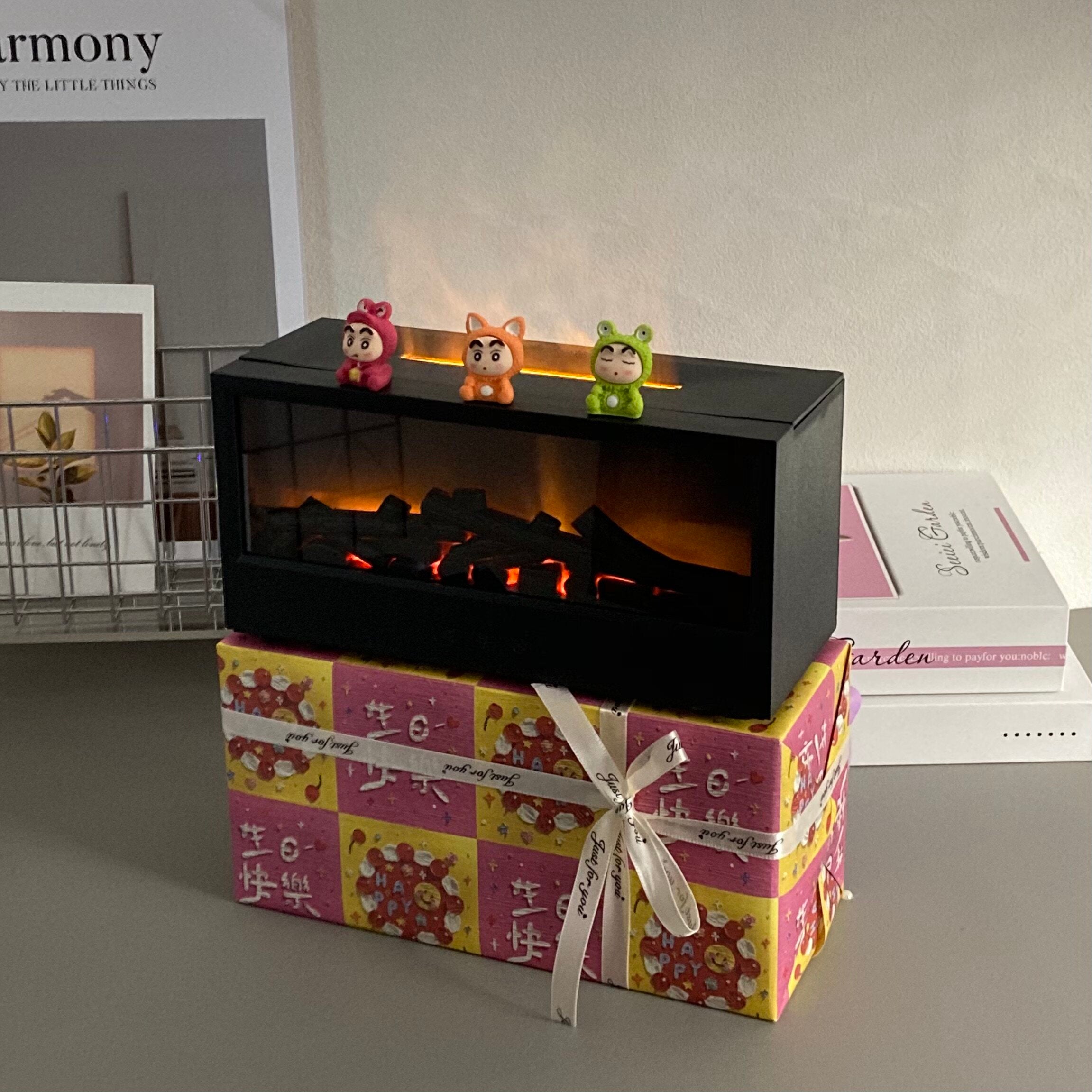 Simulated Flame Aroma Diffuser with Humidifier Function