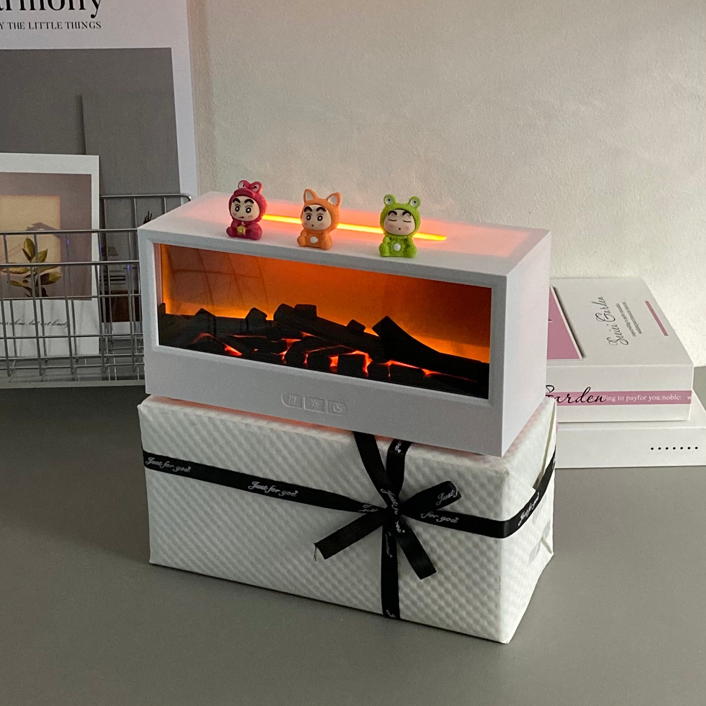Simulated Flame Aroma Diffuser with Humidifier Function